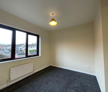 12 The Cherry Walk, Carrickfergus, BT38 8HD - Photo 3