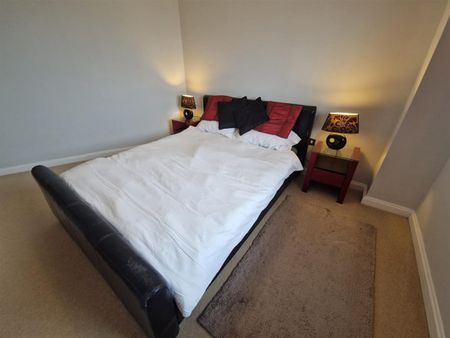 Aurora Building, Trawler Rd, Maritime Quarter, SA1 1FY, Swansea - Photo 5