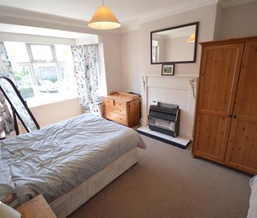 3 bedroom flat to rent - Photo 3