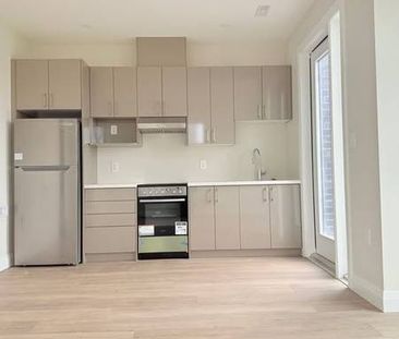 Brand New 1 Bed 1 Bath studio apartment - Photo 2