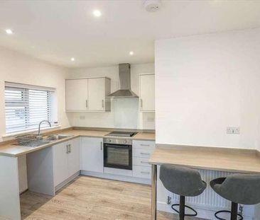 Station Road, Burton Latimer, NN15 - Photo 1