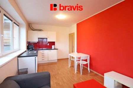 Pronájem bytu 2+kk, ulice Sedláčkova, Brno Líšeň, balkón, sklep - Fotografie 3