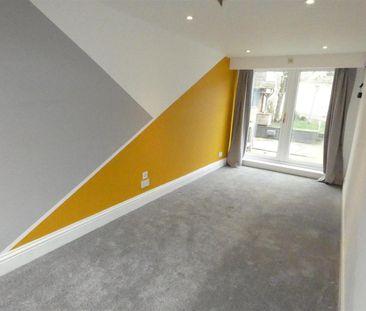 3 bed end of terrace house to rent in Salkeld Gardens, Gateshead, NE9 - Photo 1