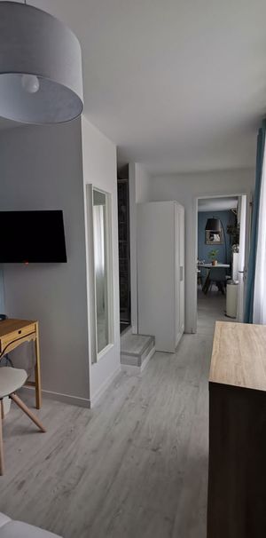 GAYETTES Roommate 3 Bedrooms at Troyes - Photo 2
