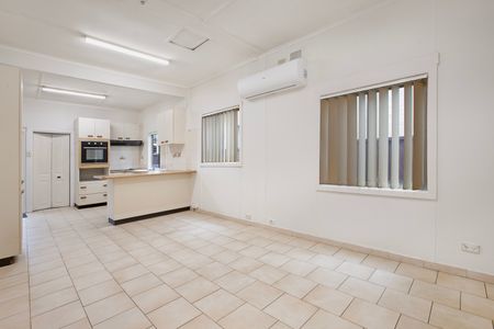 Spacious Four Bedroom Family Home in Peaceful Location - Photo 4