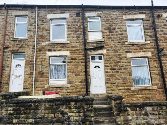 West Street, Batley, WF17 - Photo 1