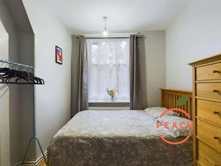 Walton House, Old Nichol Street, E2 - Photo 4