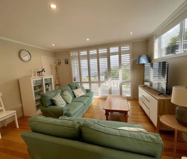 Two bedroom unit with Harbour Views - Photo 4