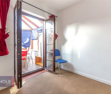 Lower House Crescent, - Photo 2