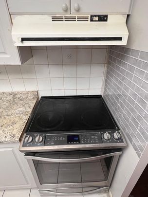 For Lease - 135 Hillcrest Avenue Unit# 1214, Mississauga, Ontario - Photo 1