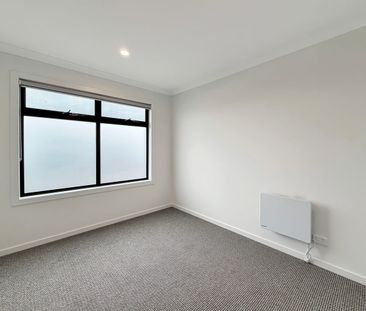 Apply Now! - Photo 4