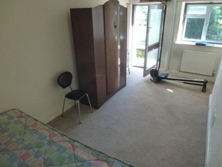 2 bedroom house to rent - Photo 3
