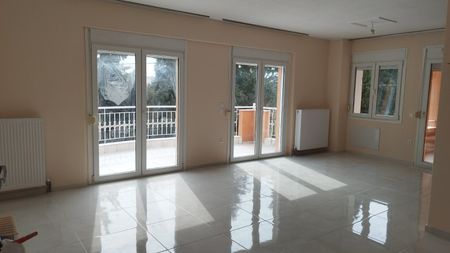 Διαμέρισμα για ενοικίαση - Μίκρα, - Φωτογραφία 2