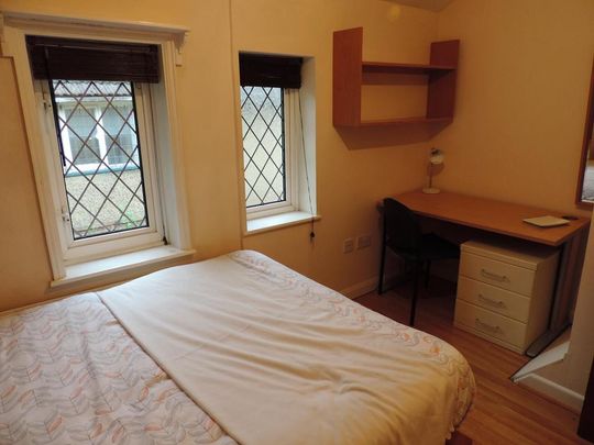 5 bedroom house to rent - Photo 1