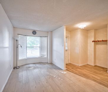 For Lease - 6455 Tisler Crescent, Mississauga, Ontario - Photo 4