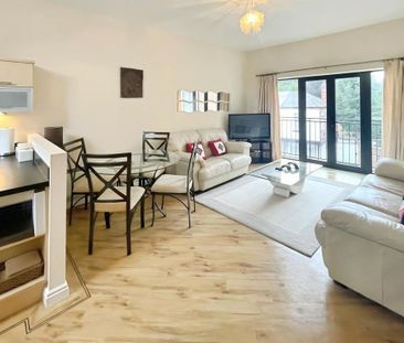 2 bedroom apartment to rent - Photo 2