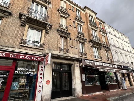 Location Appartement 2 pièces 36m² ST MAUR DES FOSSES 94100 - Photo 4