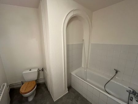 Location Appartement 2 pièces 49m² - Photo 4