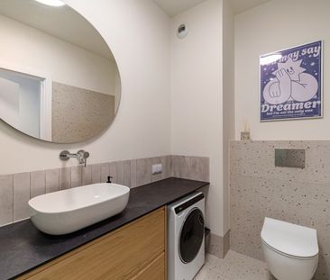 Świeżo wykończone/ Parking Podziemny /Klimatyzacja - Zdjęcie 1