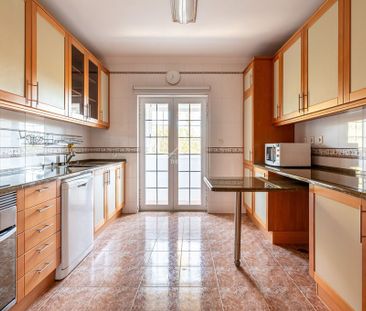 Luxury Apartment for rent in Sintra, Portugal - Photo 3