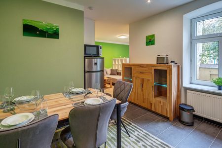 Near Goetheplatz: newly furnished 1.5-room period apartment - Foto 3