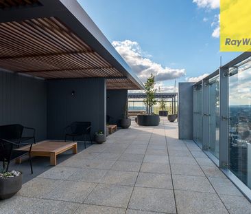 FULLY FURNISHED 1 BEDDER - Photo 1