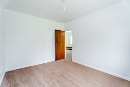 Available now - Photo 5