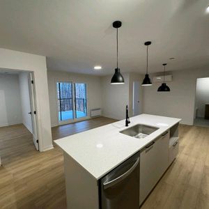 Logement 41/2 neuf ,électroménagers inclus. - Photo 2