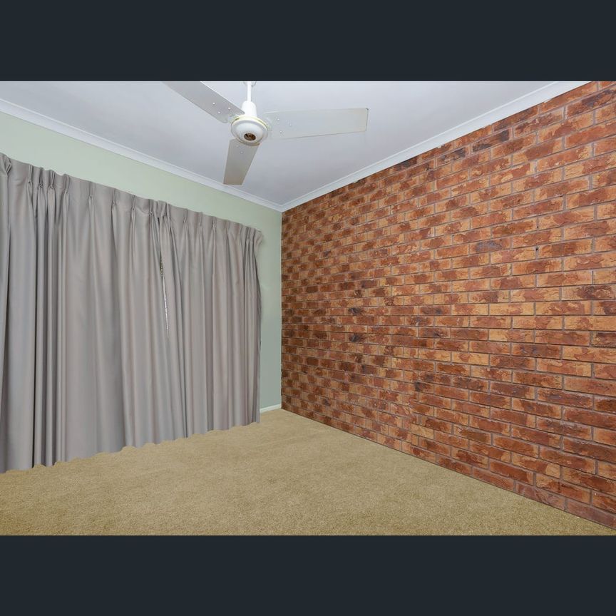 3/20 Lowth Street, Rosslea, Qld 4812 - Photo 1