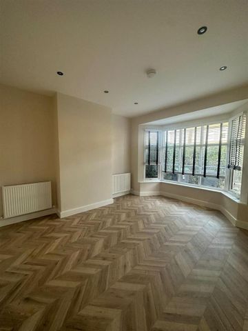 4 bedroom house to rent - Photo 2