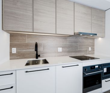 For Lease - 1050 Eastern Avenue Unit# 1022, Toronto, Ontario - Photo 1