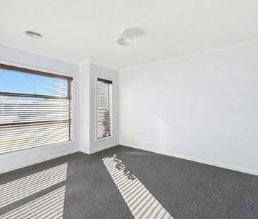 Well presented 3 bedroom home - Photo 5