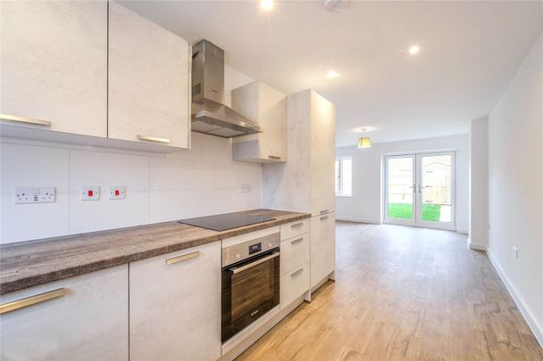 3 bedroom townhouse to rent - Photo 1