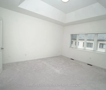 Condo Townhouse For Lease | N9246880 - Photo 4