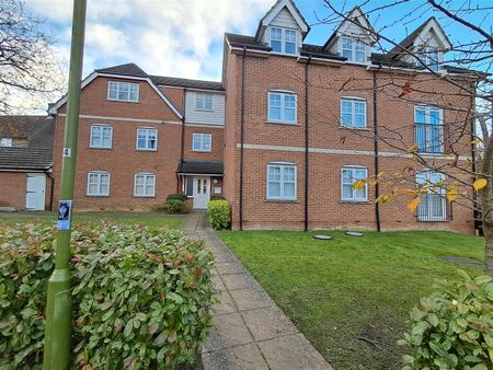 2 bed house to rent in Arundel Drive, Borehamwood, WD6 - Photo 2