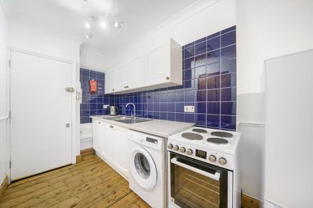 Studio to rent - Photo 2