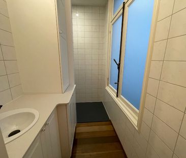 Heel mooi gerenoveerd appartement met twee slaapkamers. Tijdens de ... - Photo 4