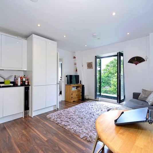 Flambard Way, Godalming, Surrey, GU7 - Photo 1