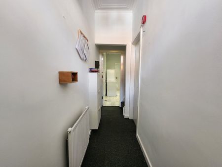 Room in a Shared House, Ventnor Street, M6 - Photo 4