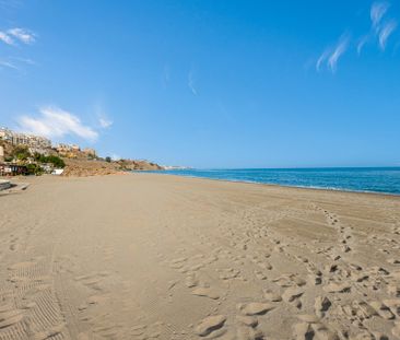 Duplex en alquiler en Carvajal, Fuengirola - Photo 2