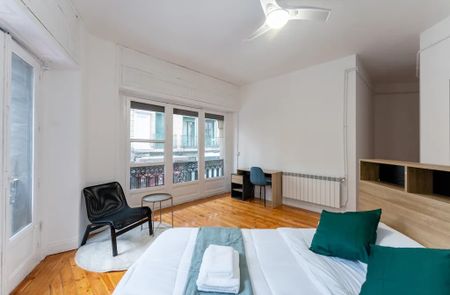 Calle de la Victoria, Madrid, Community of Madrid 28012 - Photo 5