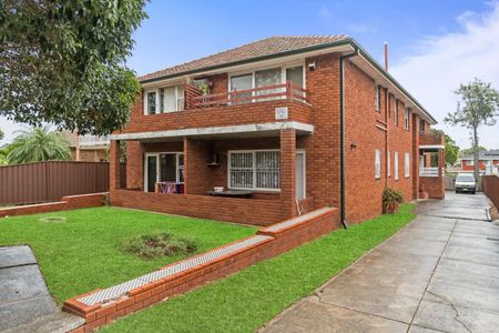 3/29 Urunga Parade, Punchbowl NSW 2196 - Apartment For Rent | Domain - Photo 5