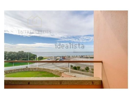 4 room luxury Apartment for rent in Porto, Portugal - Photo 1