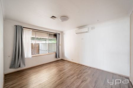 Perfect Family Home! - Photo 2