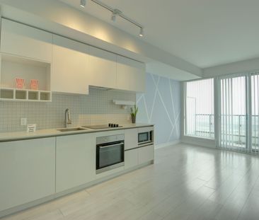 For Lease - 5 Buttermill Avenue Unit# 4807, Vaughan, Ontario - Photo 3