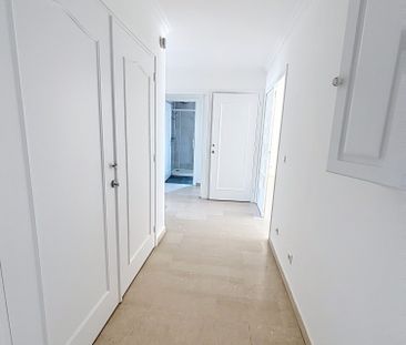 Location Appartement 3 pièces 72m² MOUGINS 06250 - Photo 3
