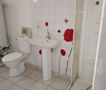 2 Pièces 40 m² en centre ville - Photo 2