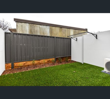 1A/48 Molong Road, Orange, NSW 2800 - Photo 2