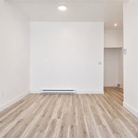 6499 Av. Azilda - Photo 1