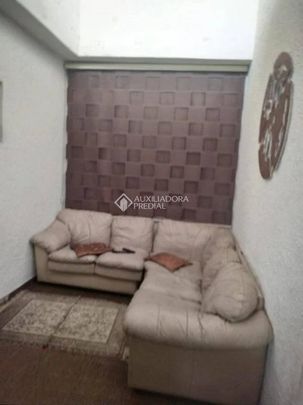 Casa com 4 quartos e 200m² para alugar em Dos Casa, São Bernardo do Campo. - Foto 1